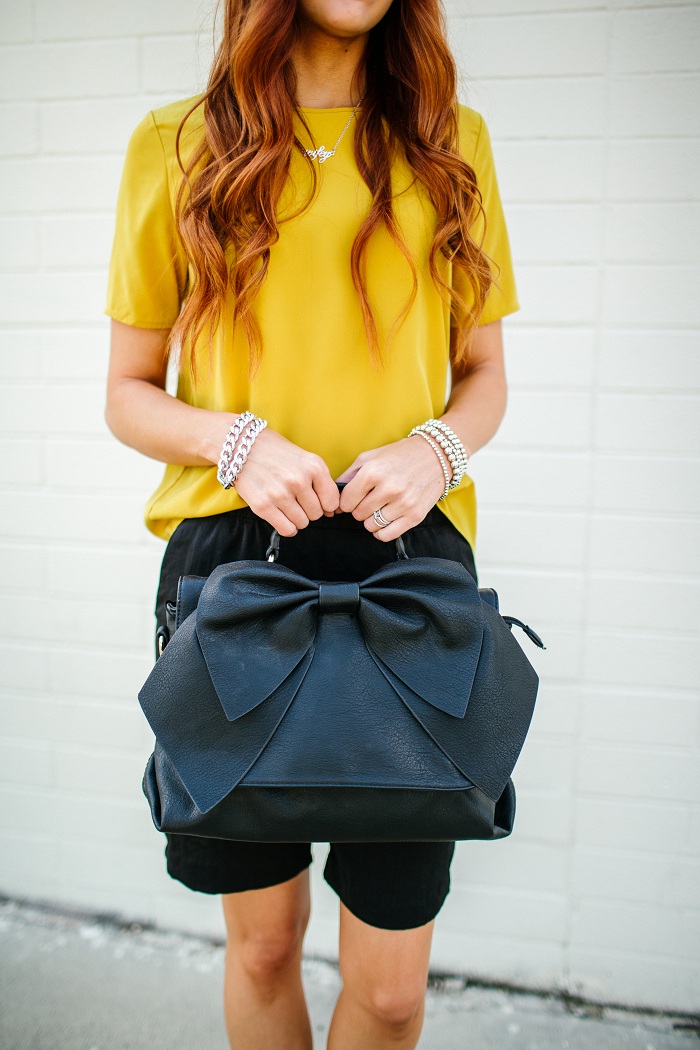 JustFab Bow Bag | www.LittleJStyle.com