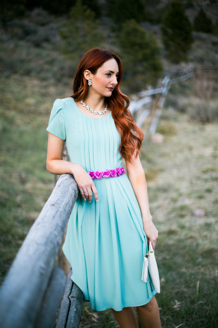 use a floral headband as a belt