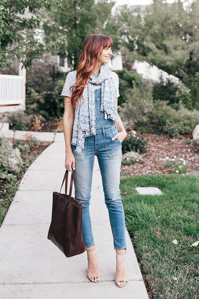 how to wear overalls