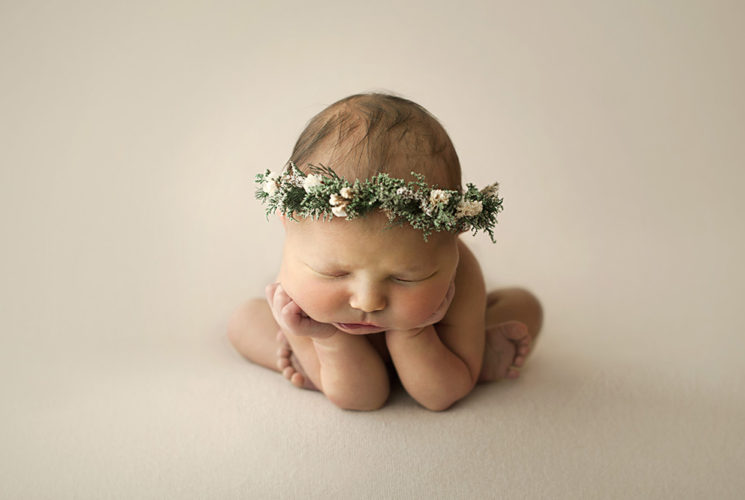 Isla Jane Newborn Photos by Jesse Oberg | Little J Style